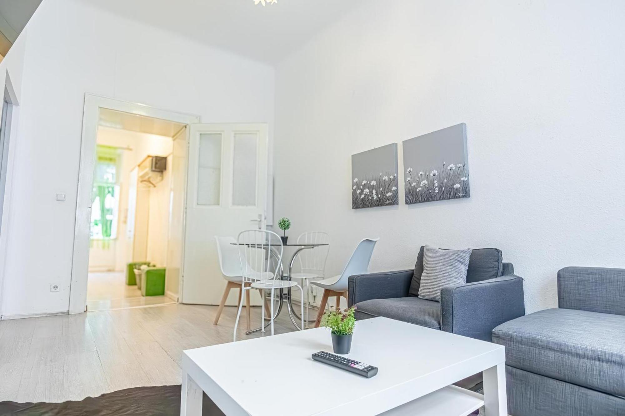 Trendy 1Br & 1Lr Near Rennweg, Great City Links * Wien